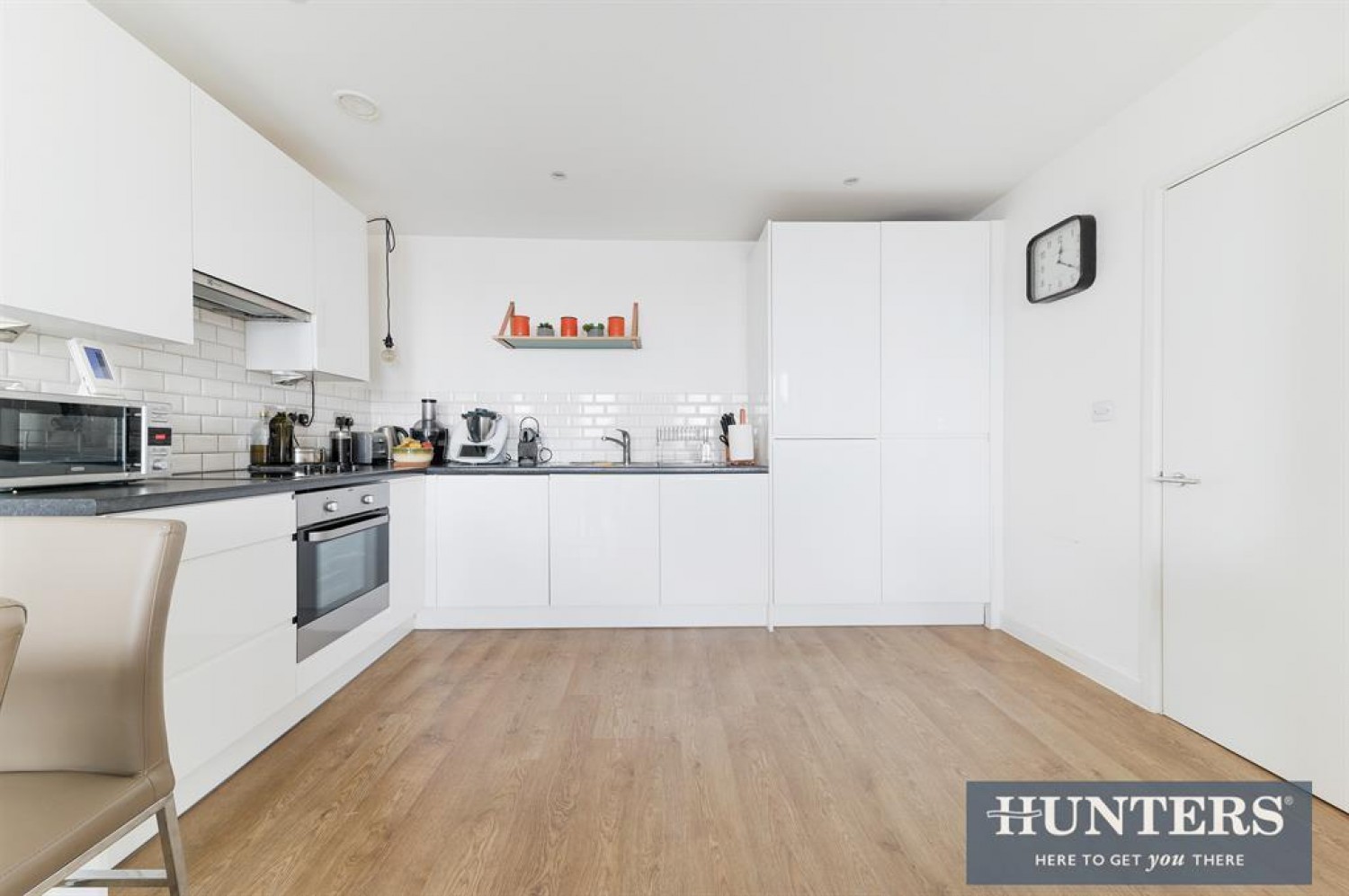 Baltic Avenue, Brentford, TW8