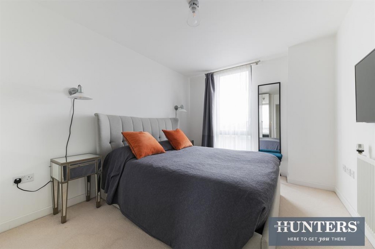 Baltic Avenue, Brentford, TW8