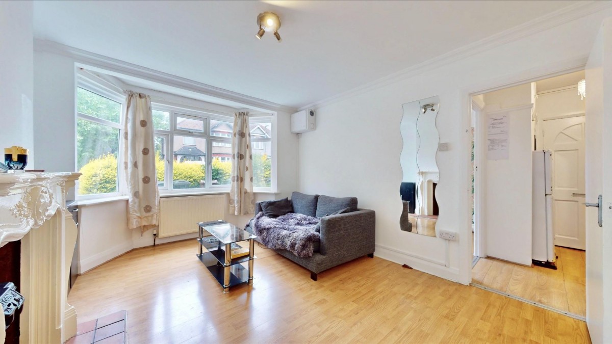 Mill Lane, Chadwell Heath, RM6 6TU