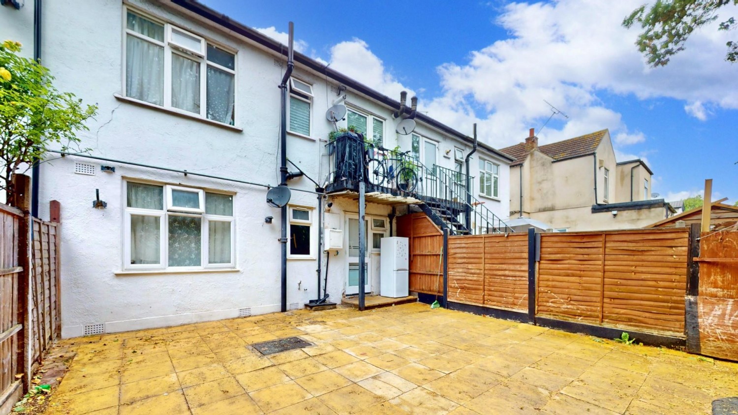 Mill Lane, Chadwell Heath, RM6 6TU