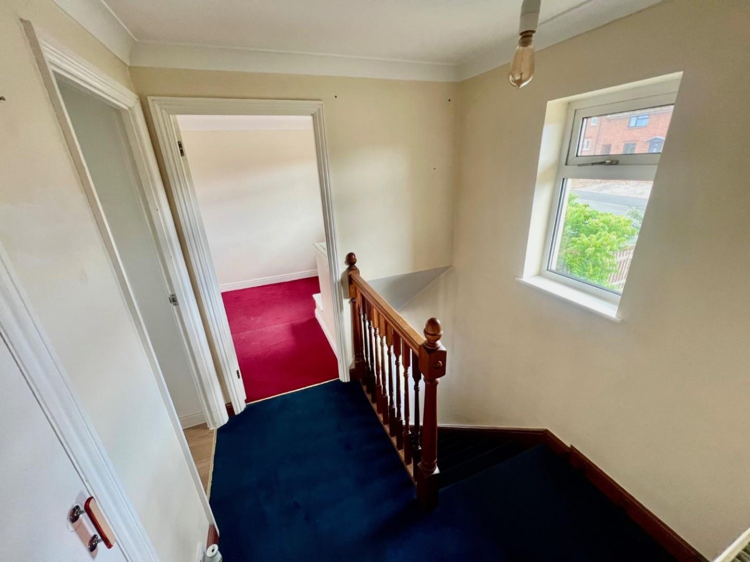 Oakfield Way, Sharpness, GL13 9UT