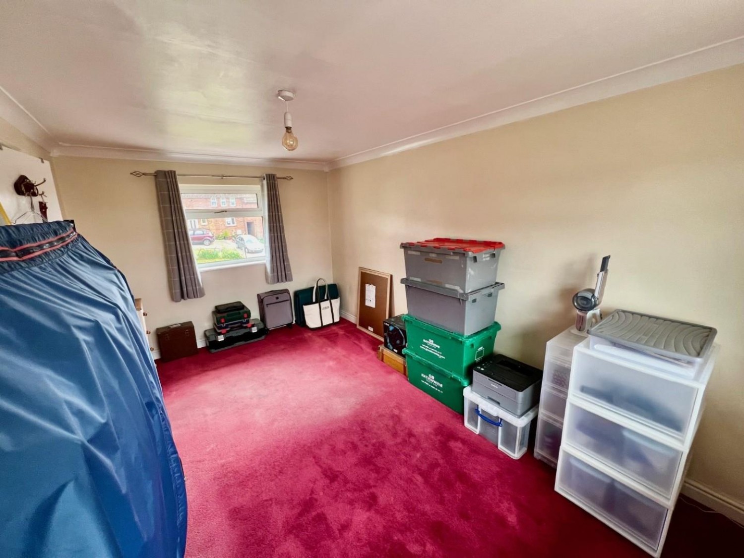 Oakfield Way, Sharpness, GL13 9UT