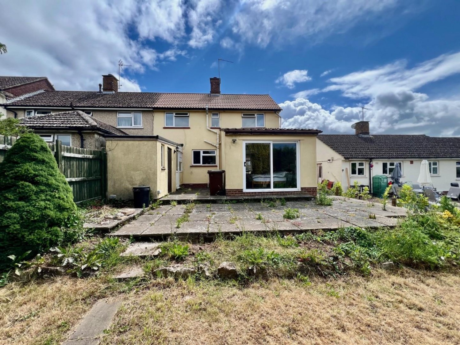 Oakfield Way, Sharpness, GL13 9UT