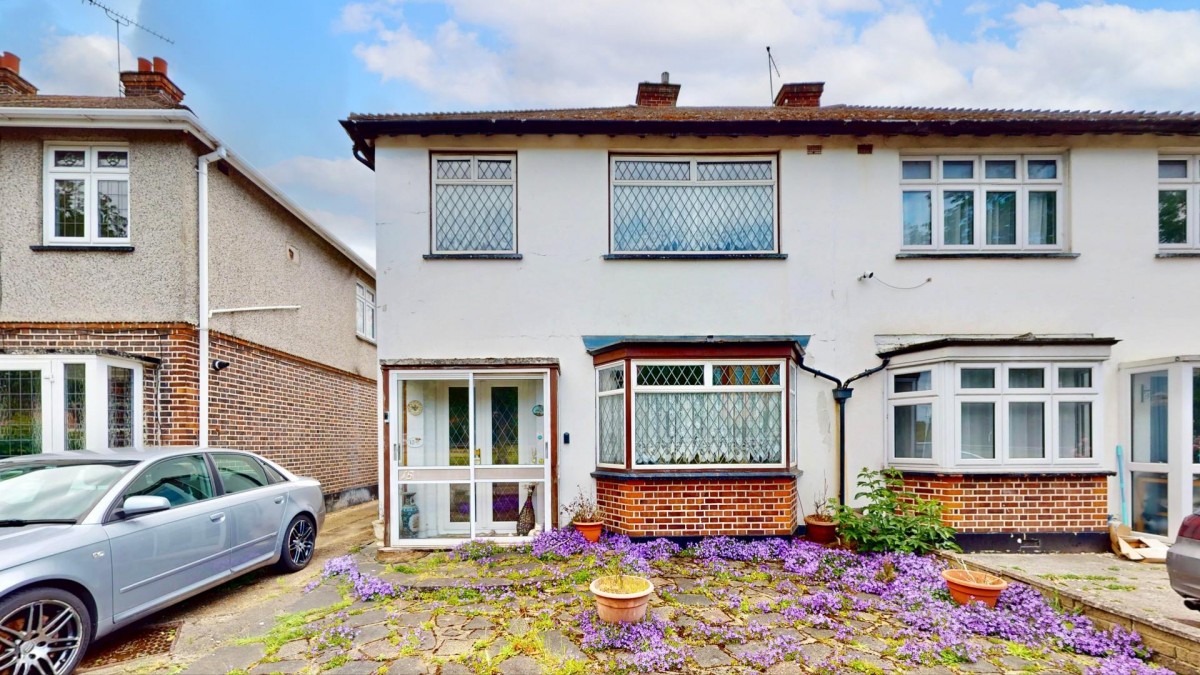 Warren Terrace, Eastern Avenue West, Chadwell Heath