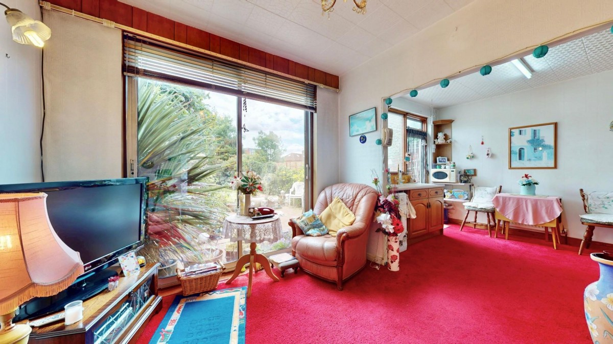 Warren Terrace, Eastern Avenue West, Chadwell Heath