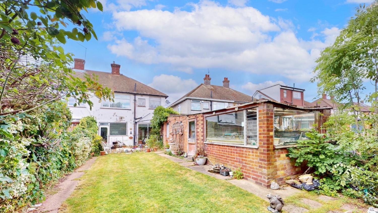 Warren Terrace, Eastern Avenue West, Chadwell Heath