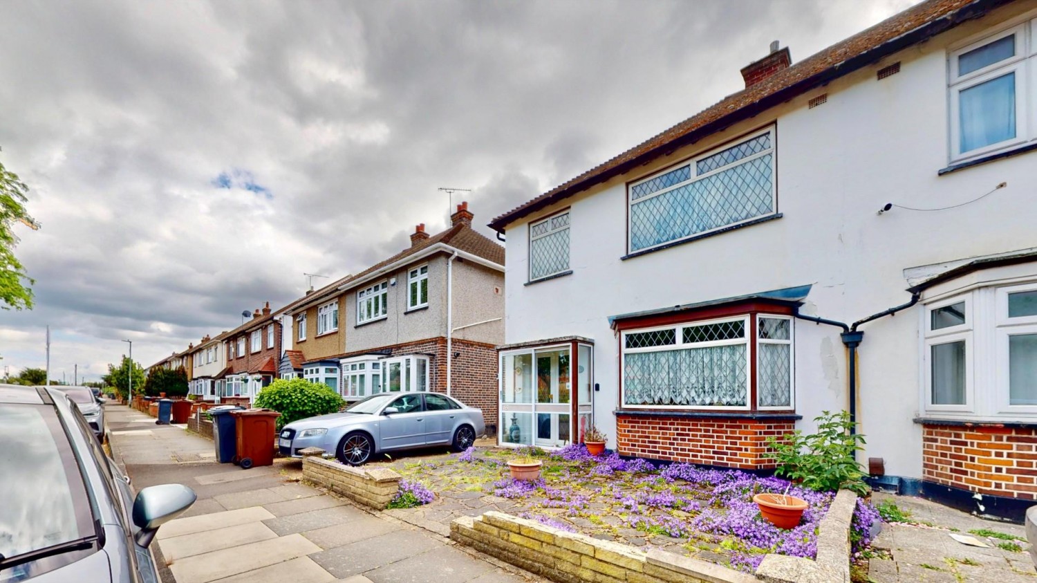 Warren Terrace, Eastern Avenue West, Chadwell Heath