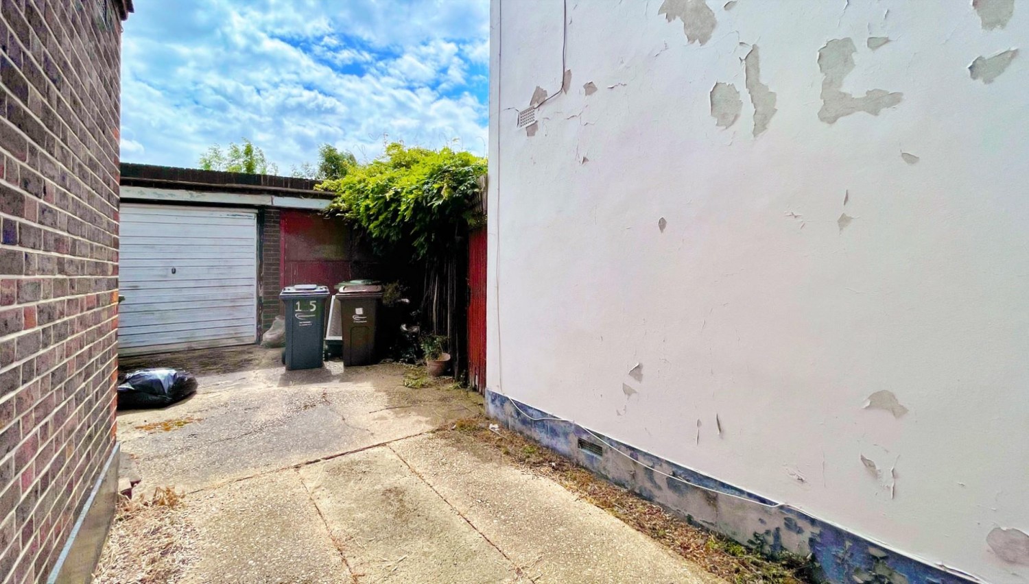 Warren Terrace, Eastern Avenue West, Chadwell Heath