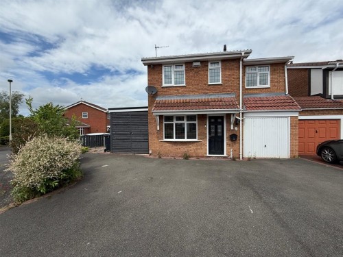 Hunstanton Close, Brierley Hill, DY5 3QZ
