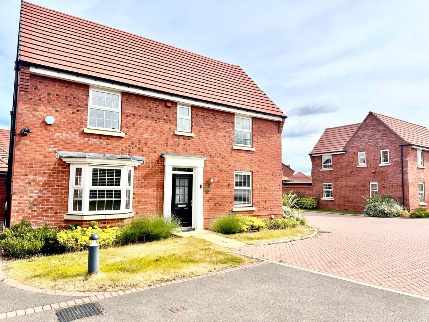 Lucas Place, Tamworth