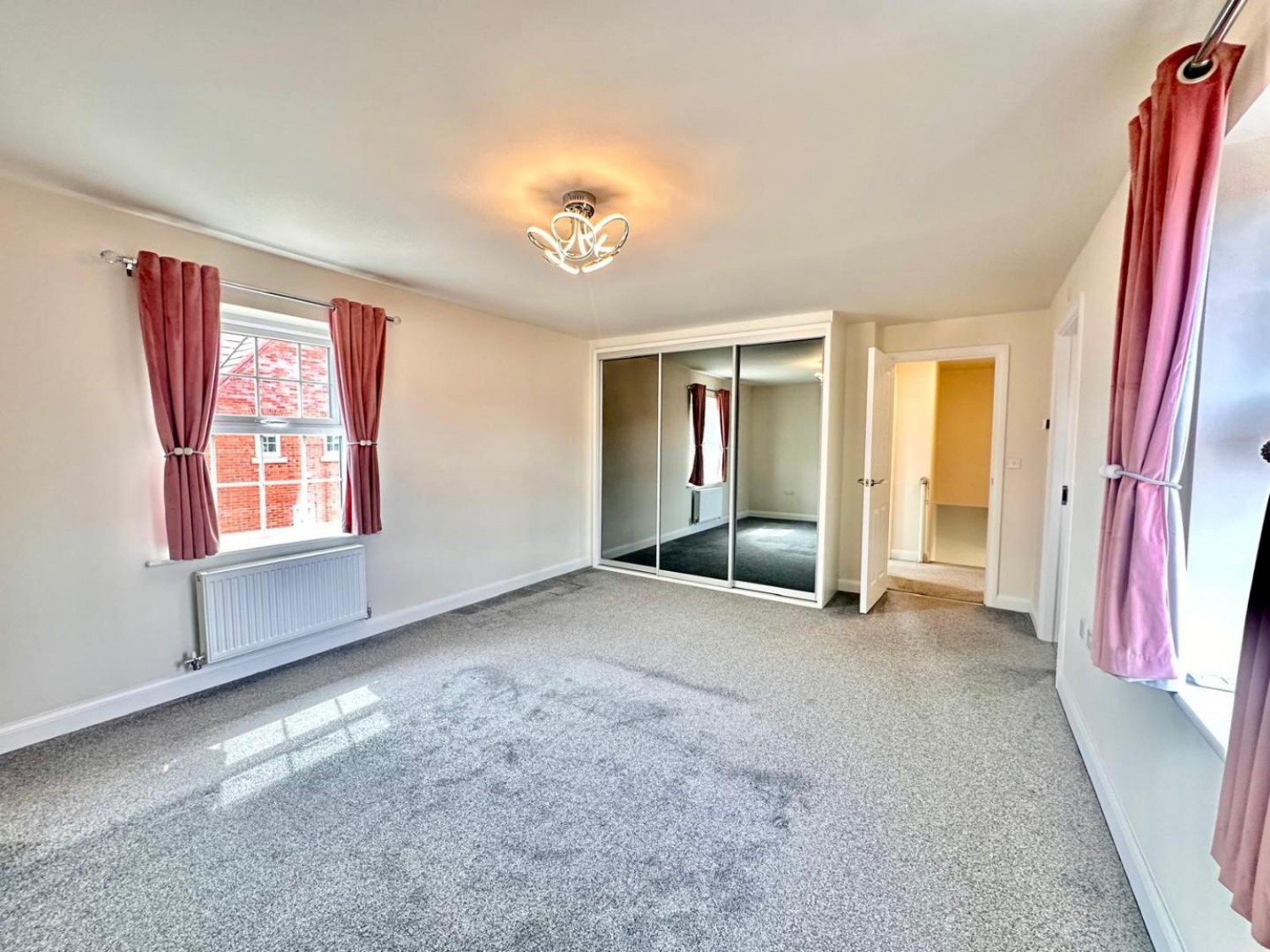 Lucas Place, Tamworth