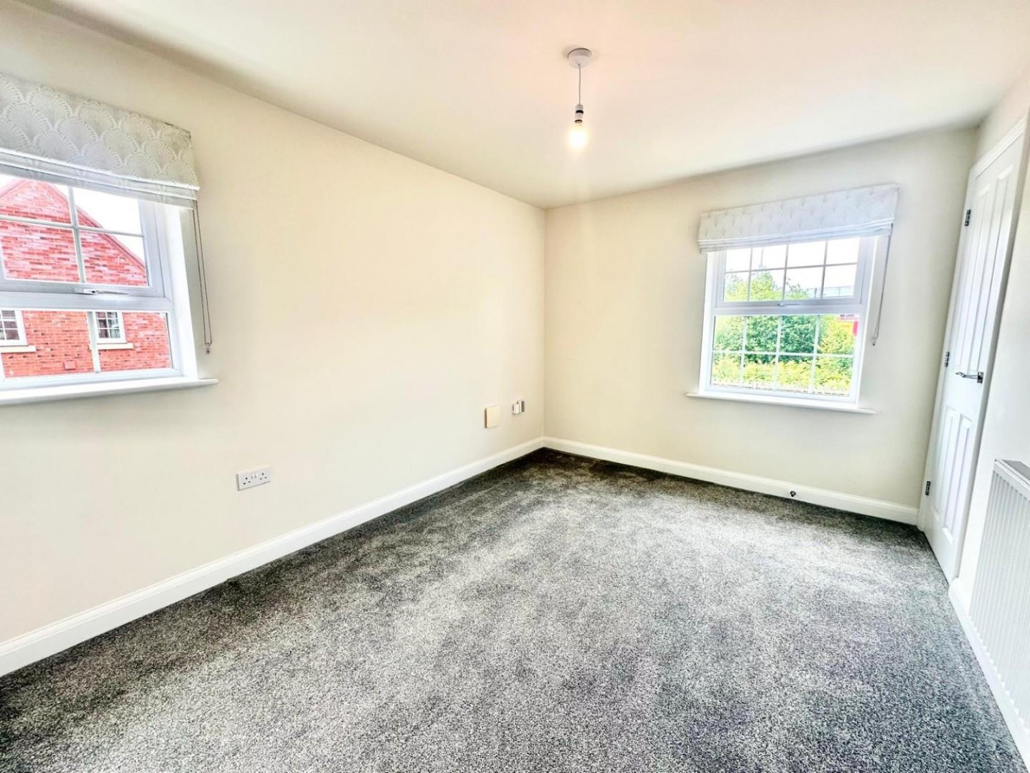 Lucas Place, Tamworth