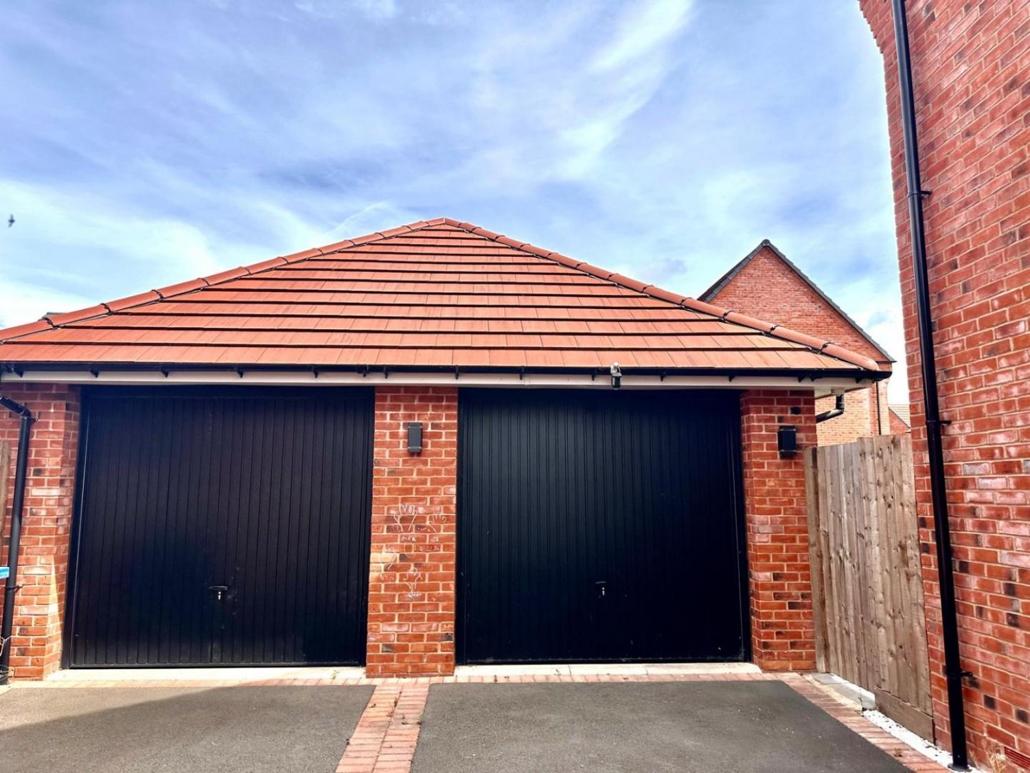 Lucas Place, Tamworth