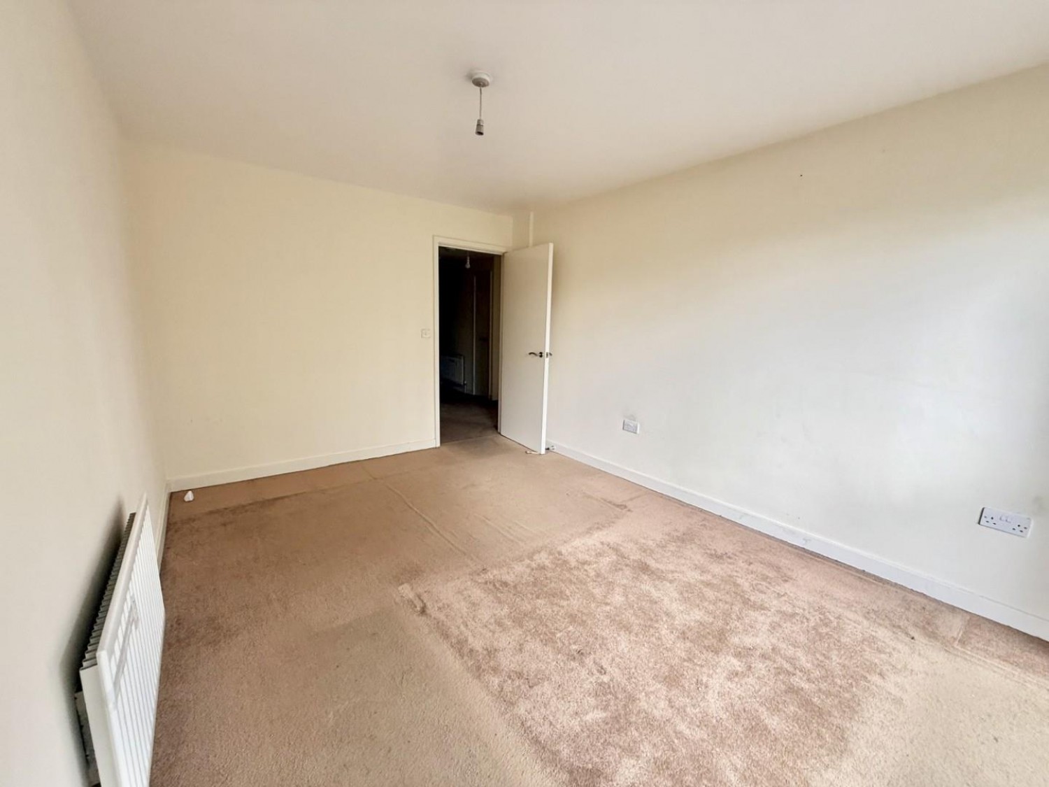 Canalside Gardens, Southall