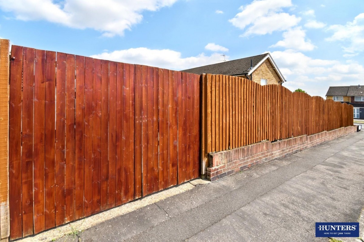 Gloucester Crescent, Wigston
