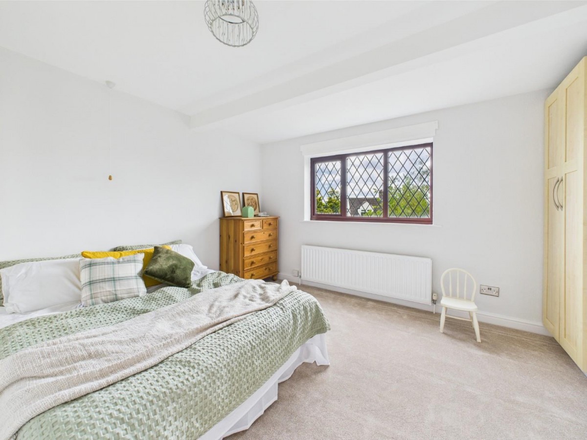 Clarendon Road, Eldwick
