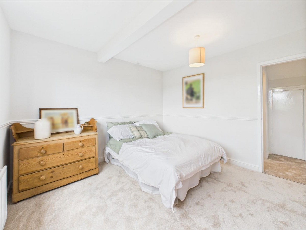 Clarendon Road, Eldwick
