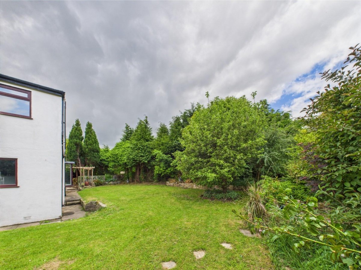 Clarendon Road, Eldwick