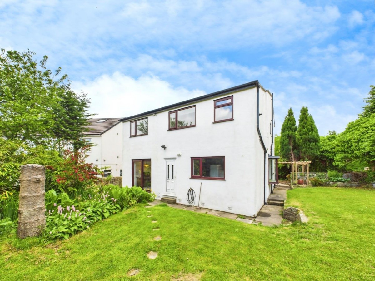 Clarendon Road, Eldwick