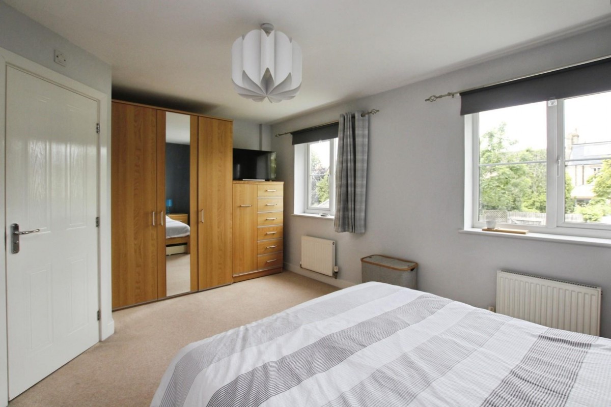 Lindler Court, Leighton Buzzard