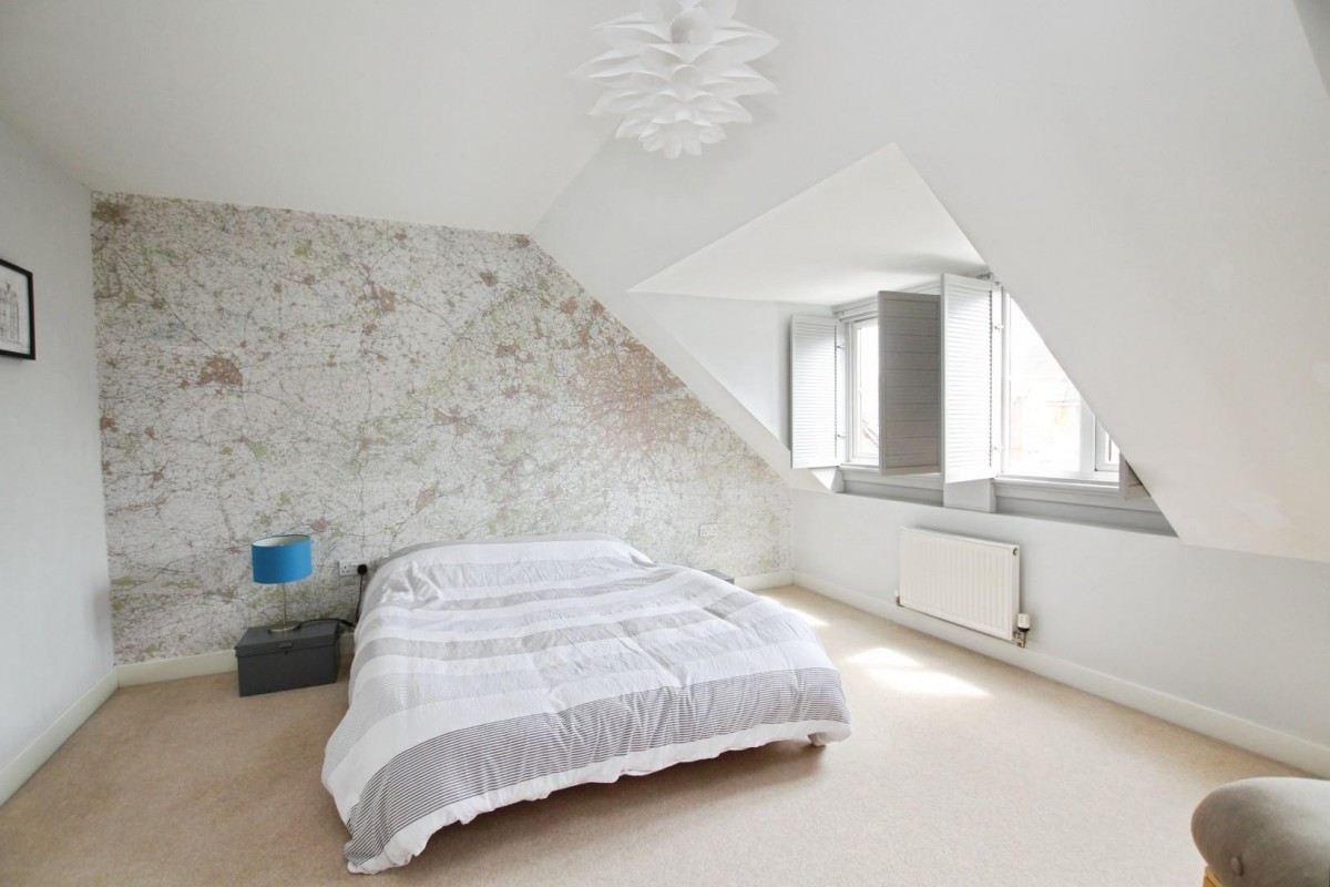 Lindler Court, Leighton Buzzard