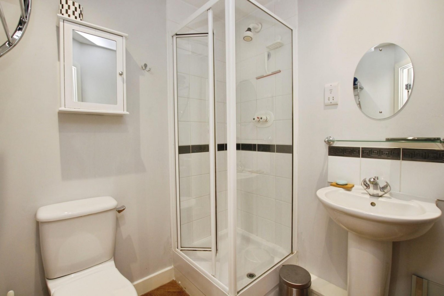 Lindler Court, Leighton Buzzard