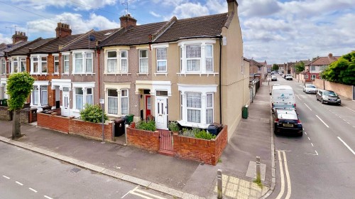 Eric Road, Chadwell Heath, RM6