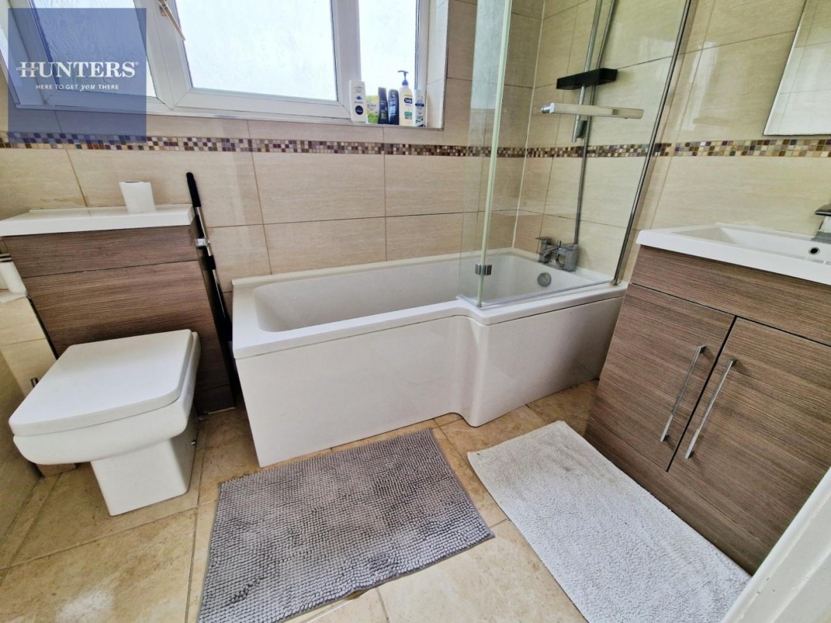 Eleanor Close, Pencoed, Bridgend, cf35 6rd