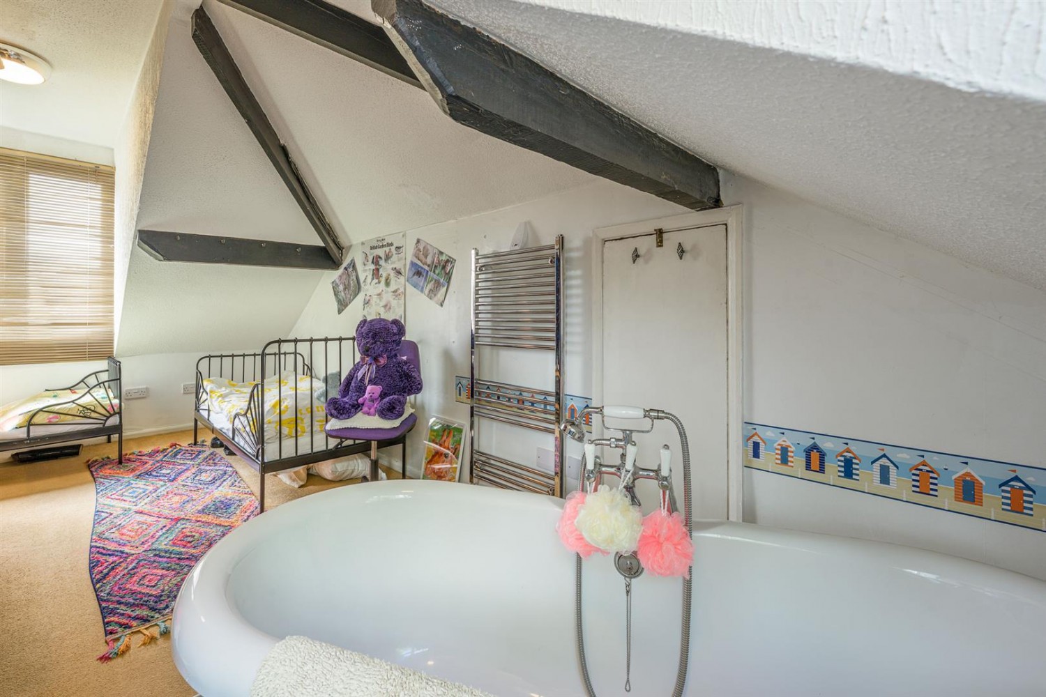 Wollescote Road, Pedmore, Stourbridge, DY9 7JS