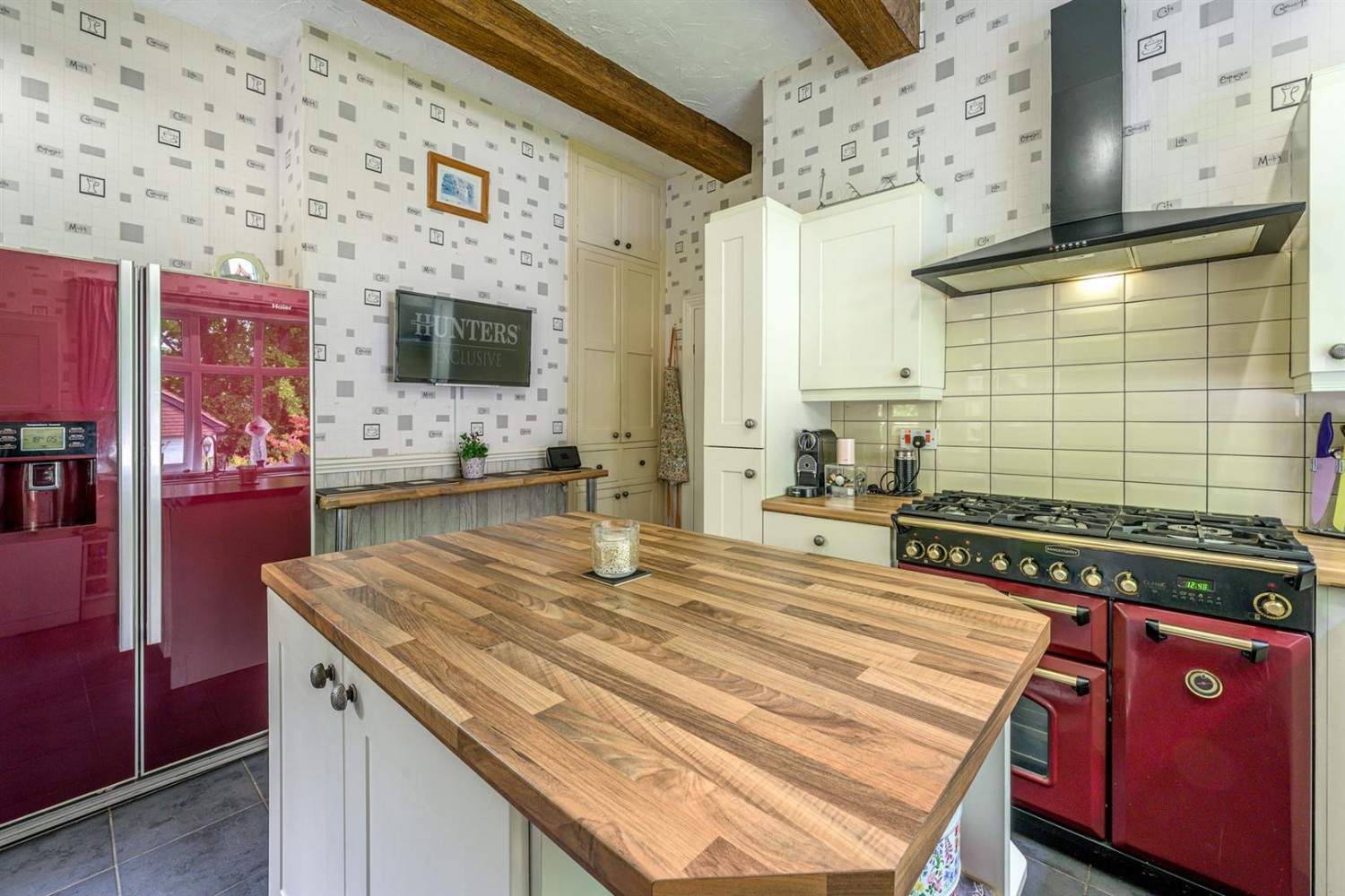 Wollescote Road, Pedmore, Stourbridge, DY9 7JS