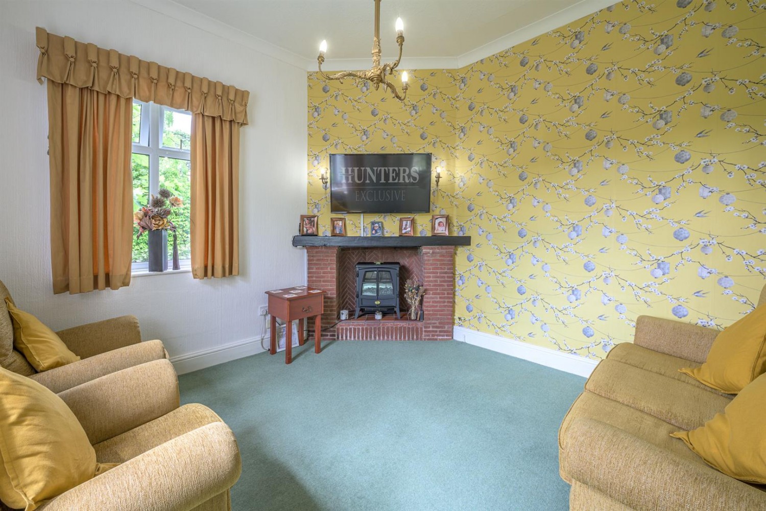 Wollescote Road, Pedmore, Stourbridge, DY9 7JS
