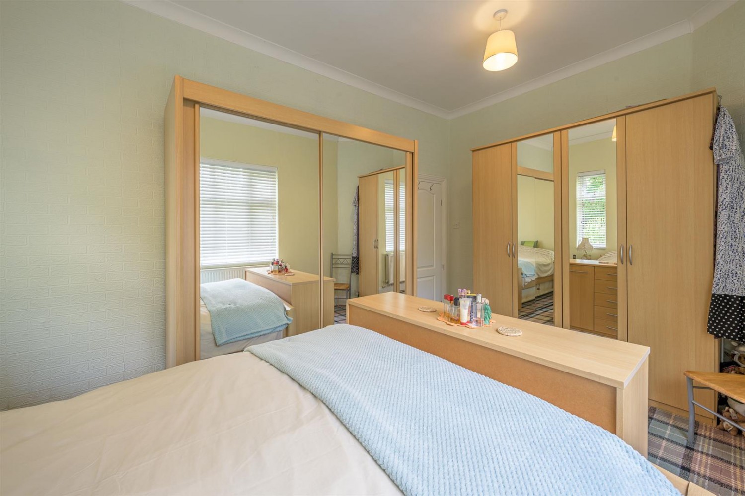 Wollescote Road, Pedmore, Stourbridge, DY9 7JS