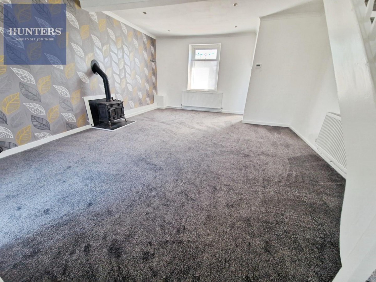 Glyn-y-Mel, Pencoed, Bridgend, CF35 6YA