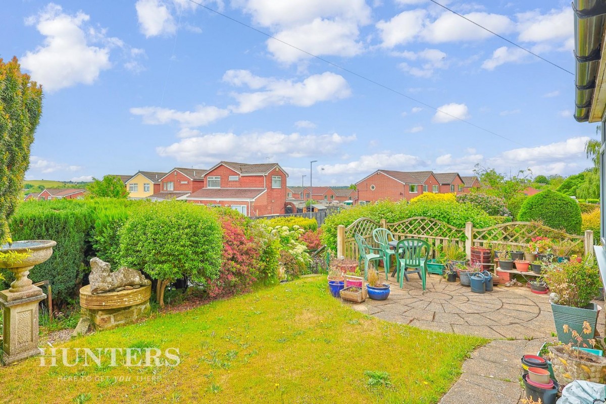 Old Road, Rochdale OL16 2SJ