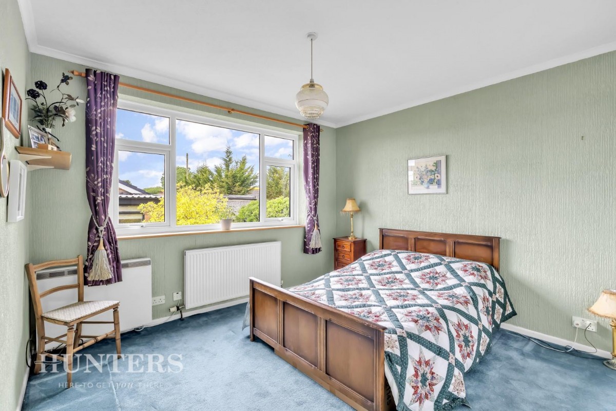 Old Road, Rochdale OL16 2SJ