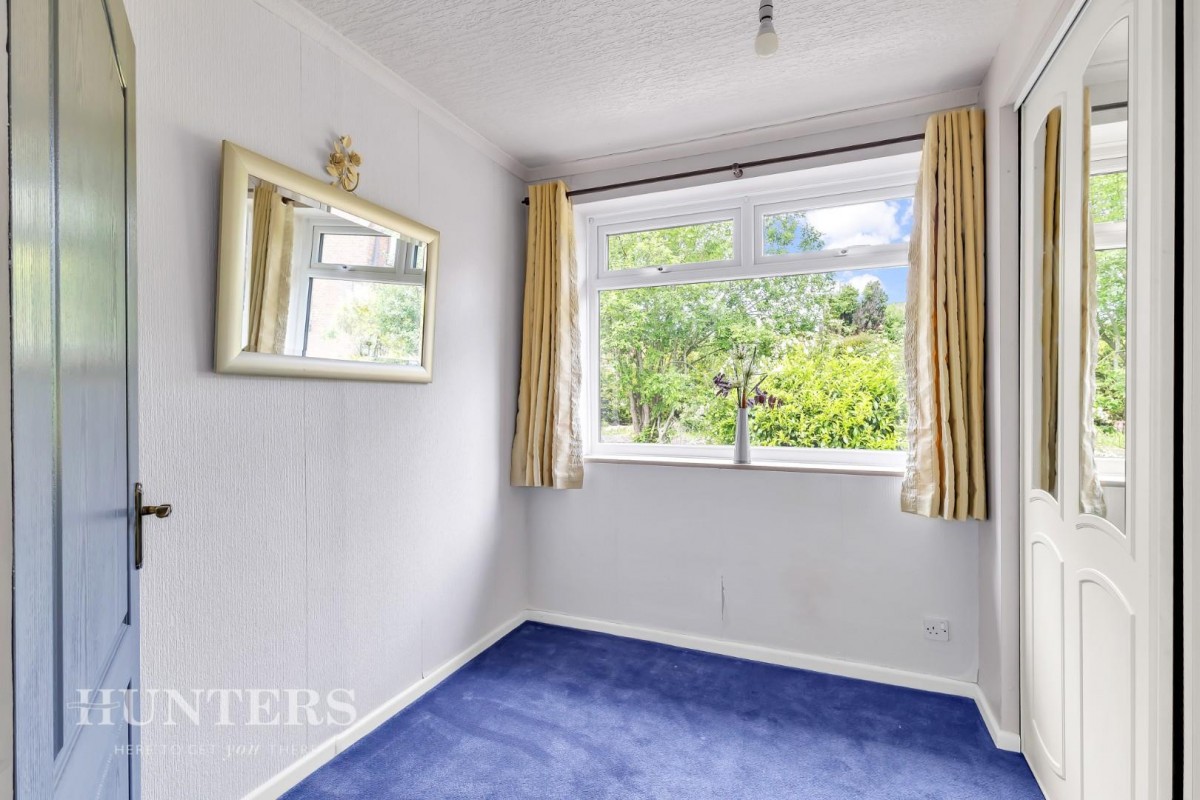 Old Road, Rochdale OL16 2SJ