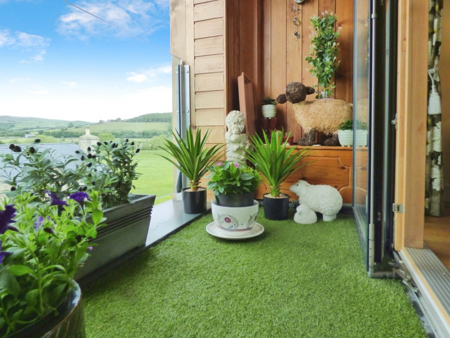 Horace Mills, Cononley