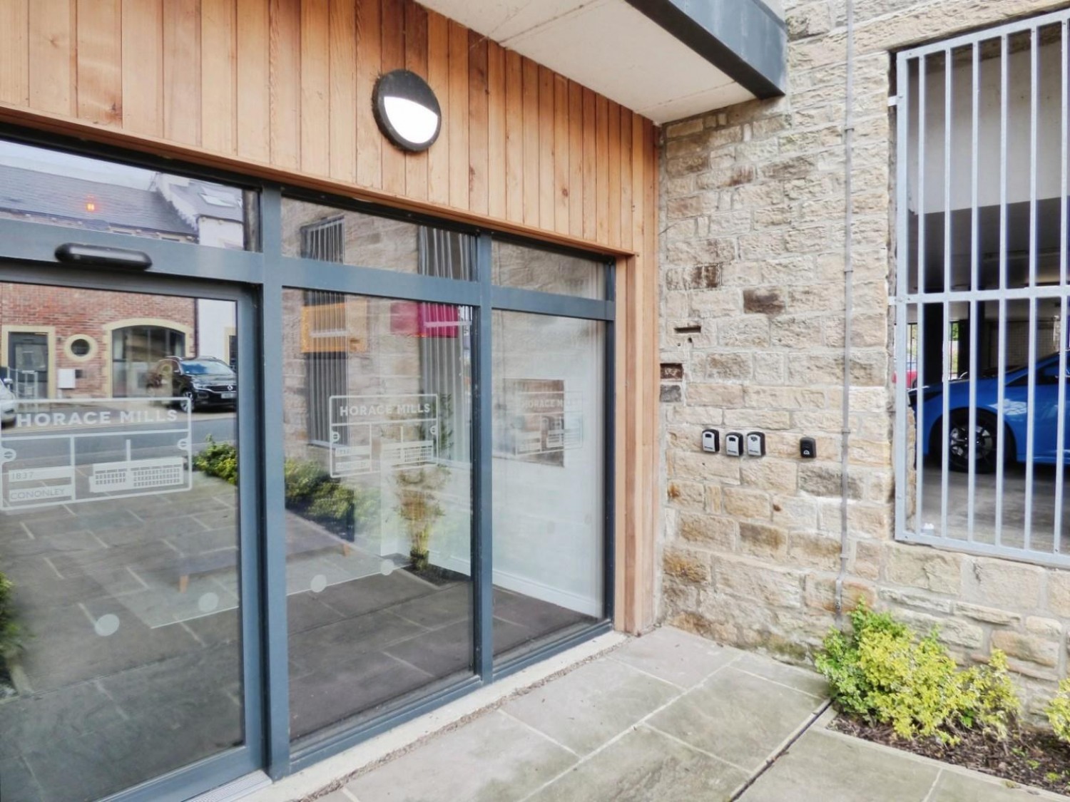 Horace Mills, Cononley