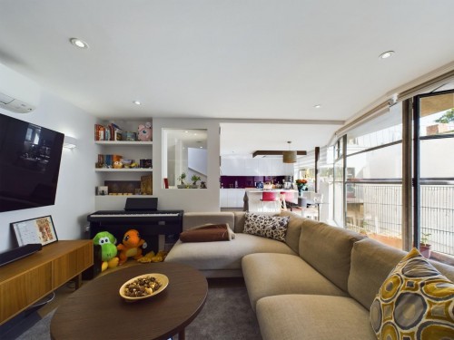 Bridel Mews, London, N1