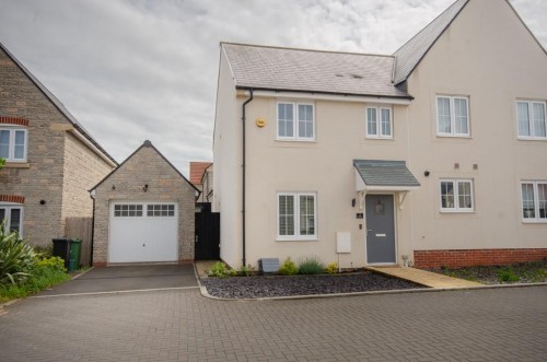 Cottongrass Road, Lyde Green, Bristol, BS16 7NY