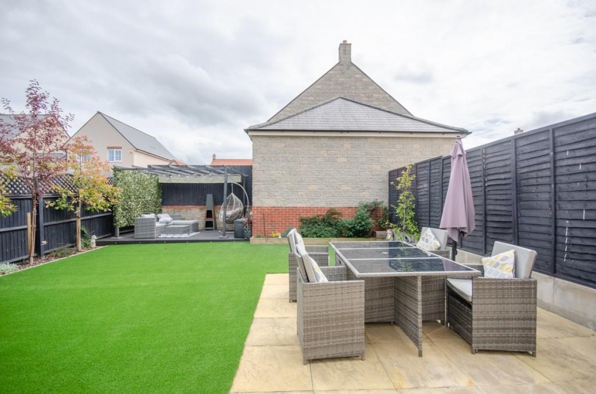 Cottongrass Road, Lyde Green, Bristol, BS16 7NY