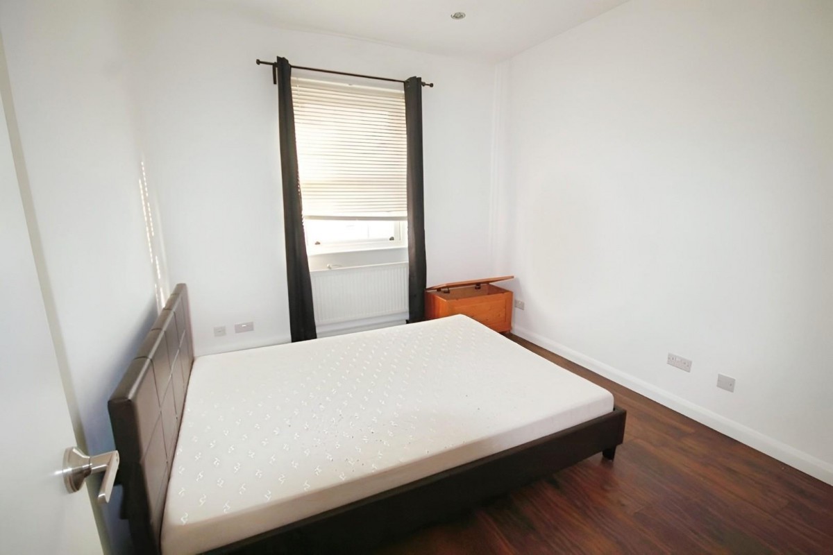 Helena Square, Rotherhithe Street, London, SE16 5XP