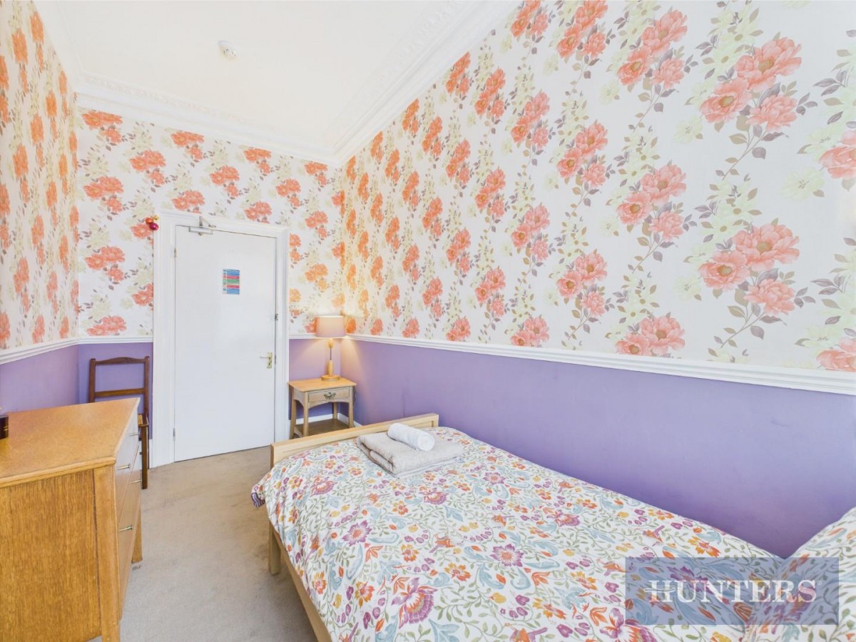 North Marine Road, Scarborough