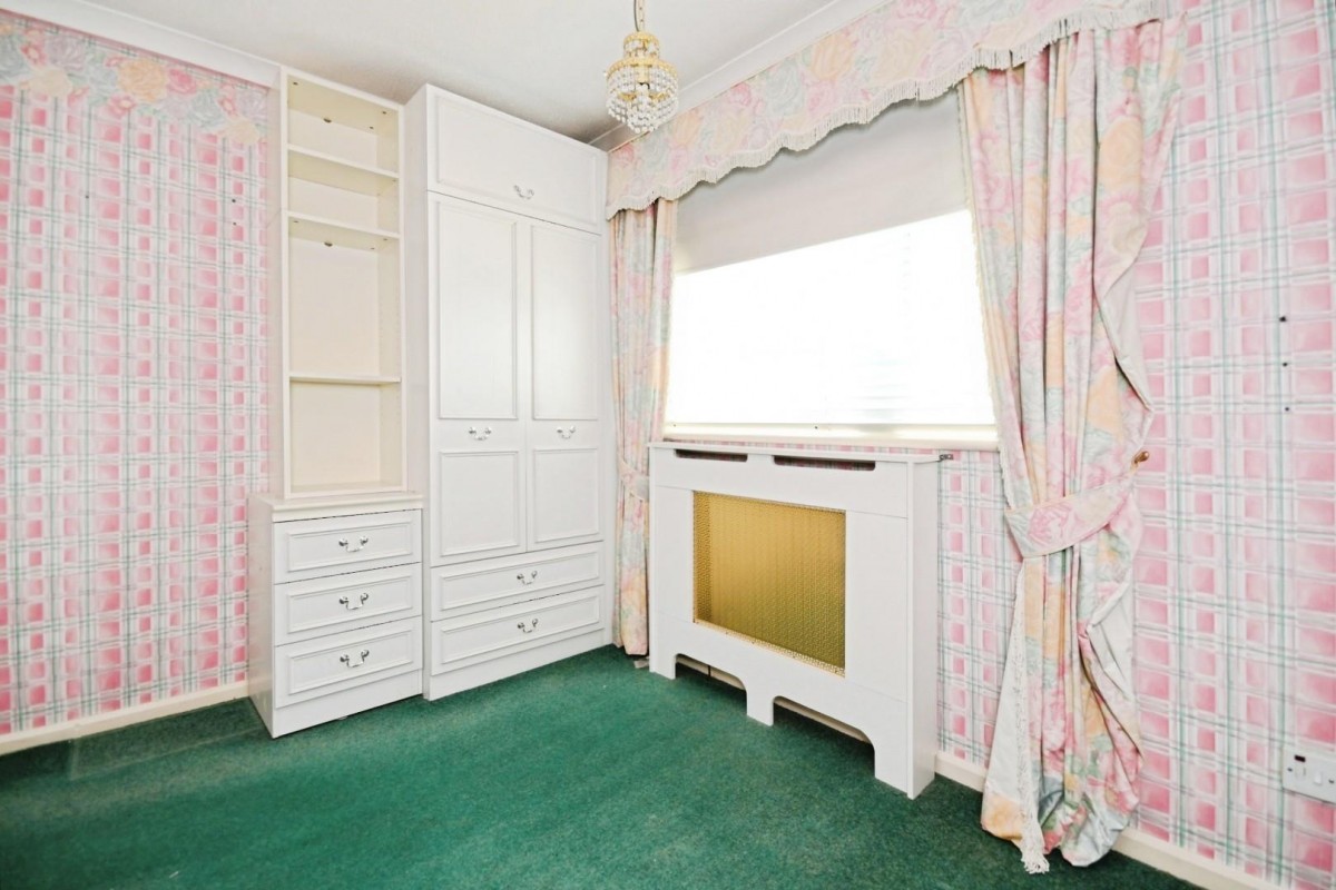 Moorland View Road, Walton, Chesterfield, S40 3DF