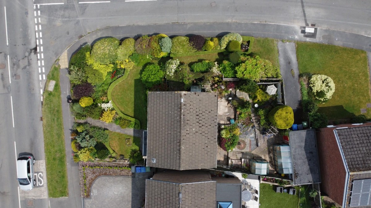 Moorland View Road, Walton, Chesterfield, S40 3DF