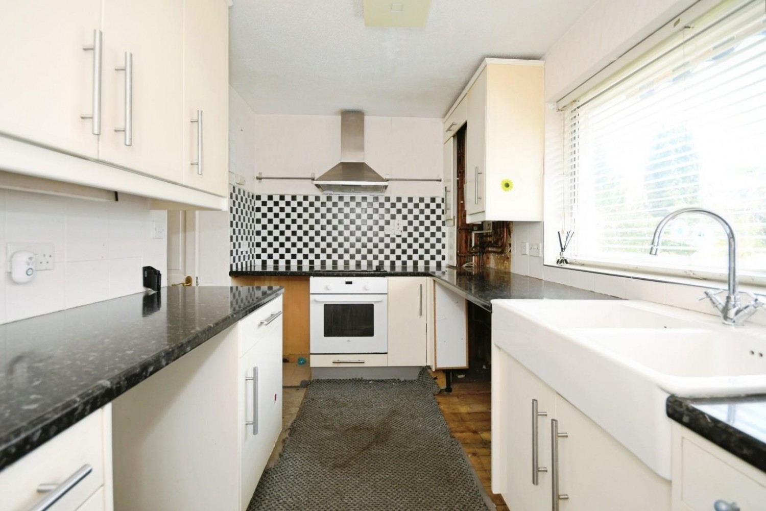 Moorland View Road, Walton, Chesterfield, S40 3DF