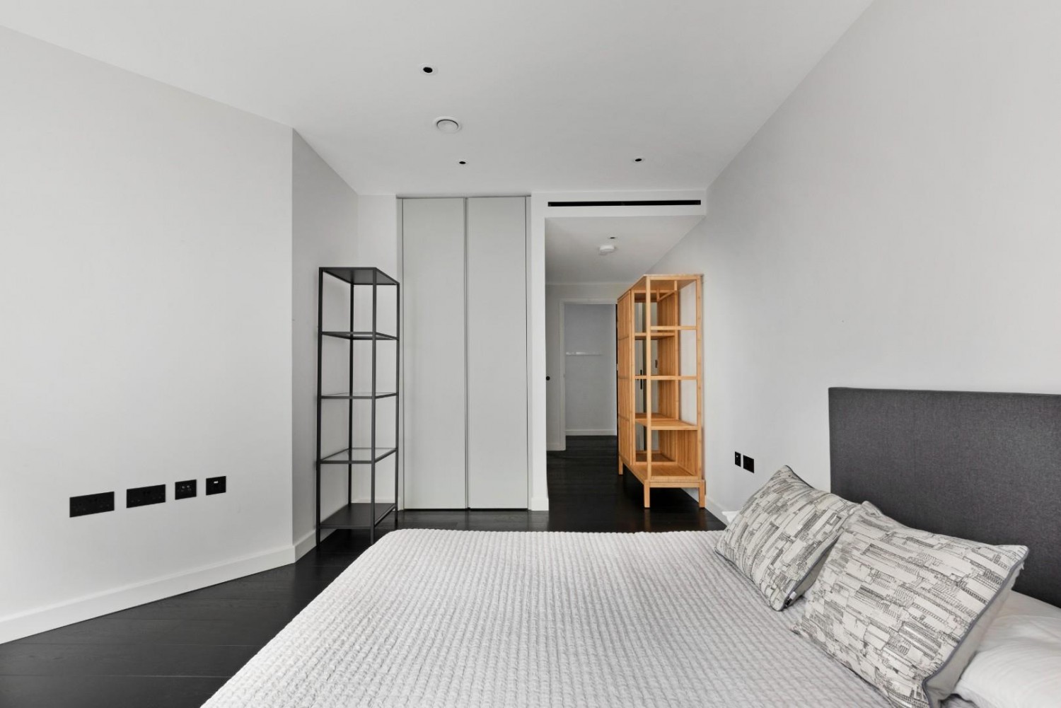 Cutter Lane, Greenwhich, SE10