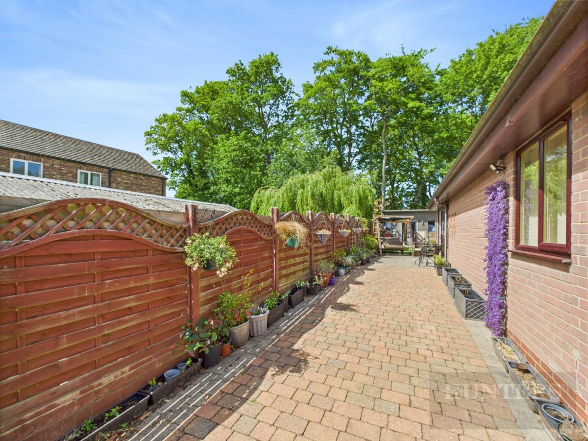 Greenways Close, Bridlington, YO16 6XL