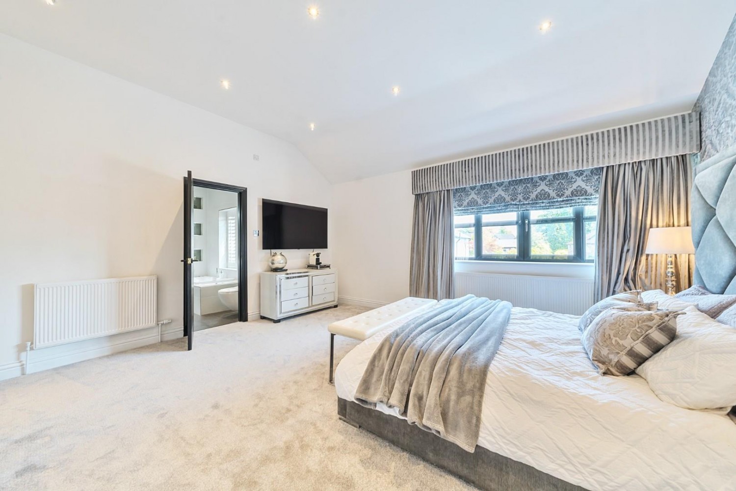 Barton Road, Worsley, Manchester