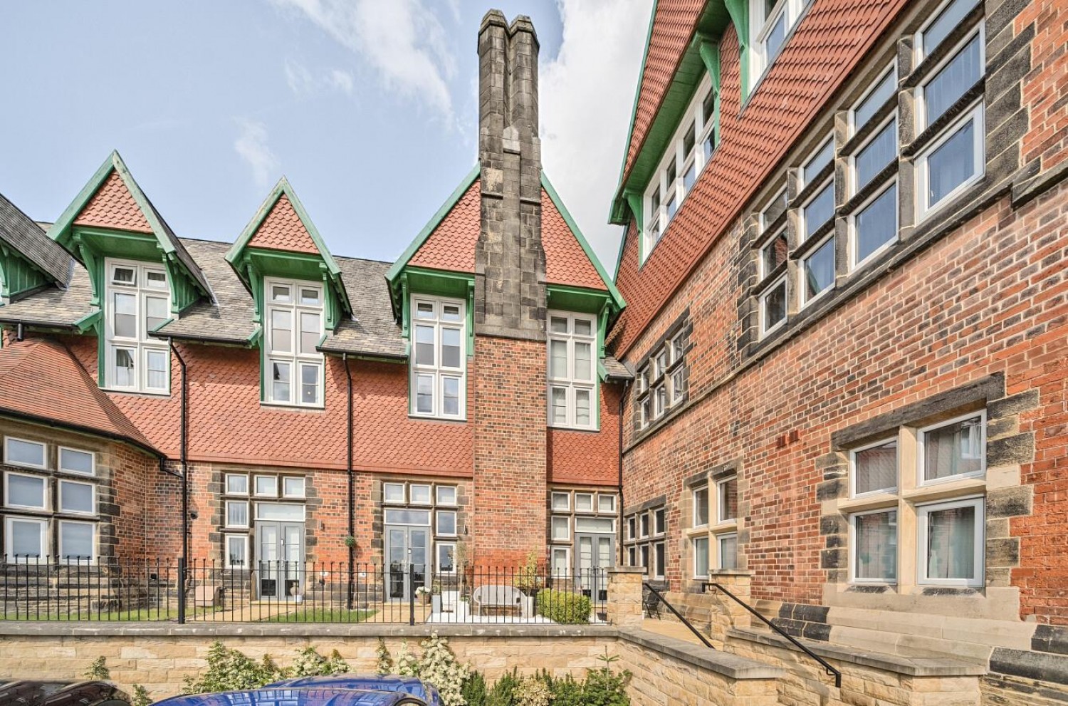 Oak Park Lane, Cookridge, LS16